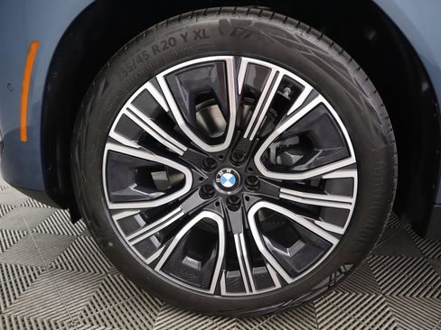 Used 2025 BMW X3 xDrive30i w/ Premium Package AWD/4WD image 32
