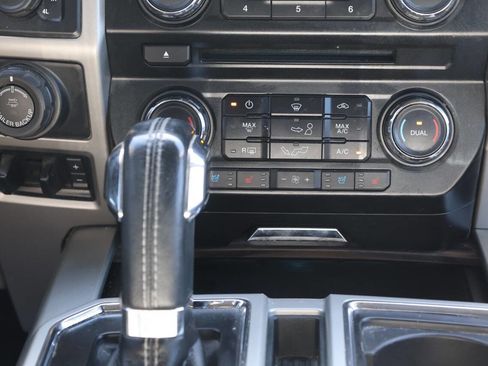 Used 2017 Ford F150 Lariat AWD/4WD image 21