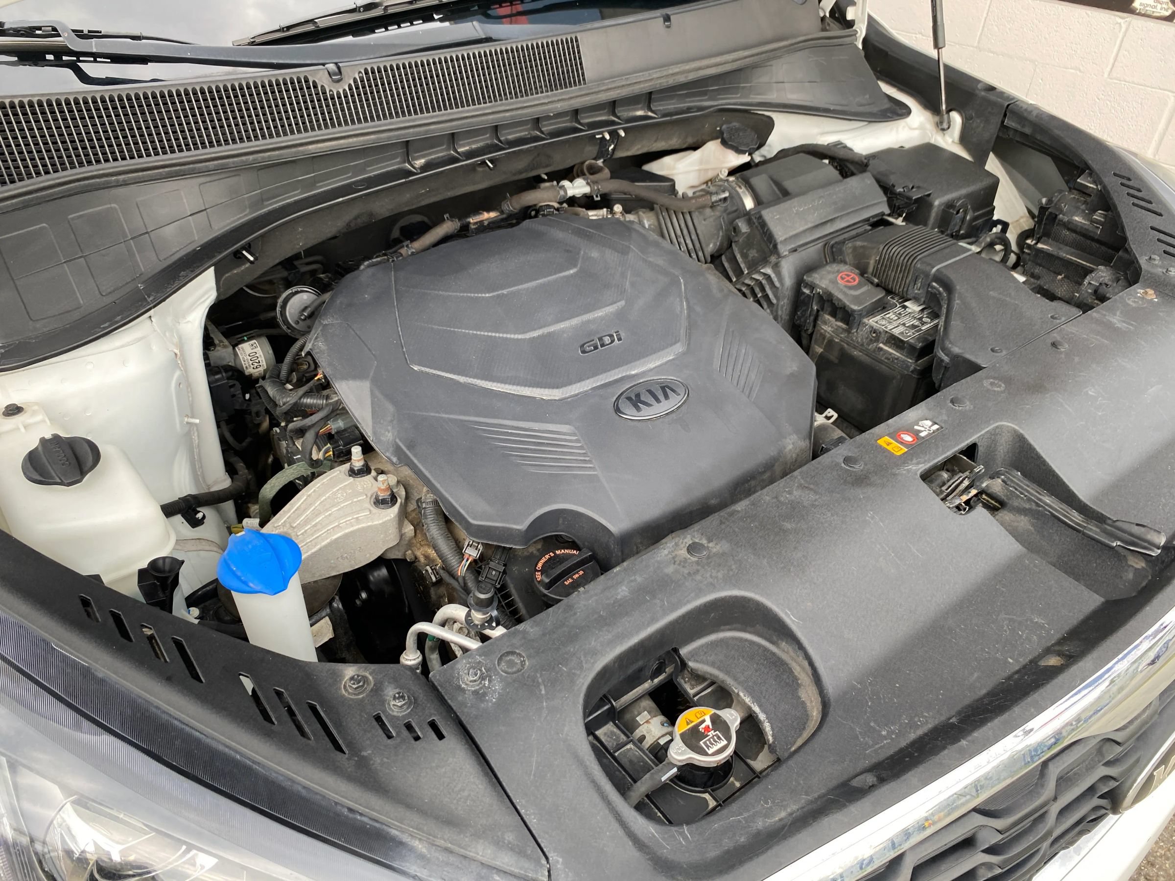 Used 2019 Kia Sorento FWD V6 image 32