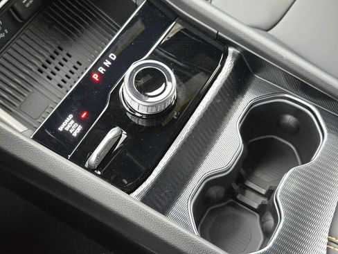 New 2026 Jeep Grand Cherokee Limited AWD/4WD image 16