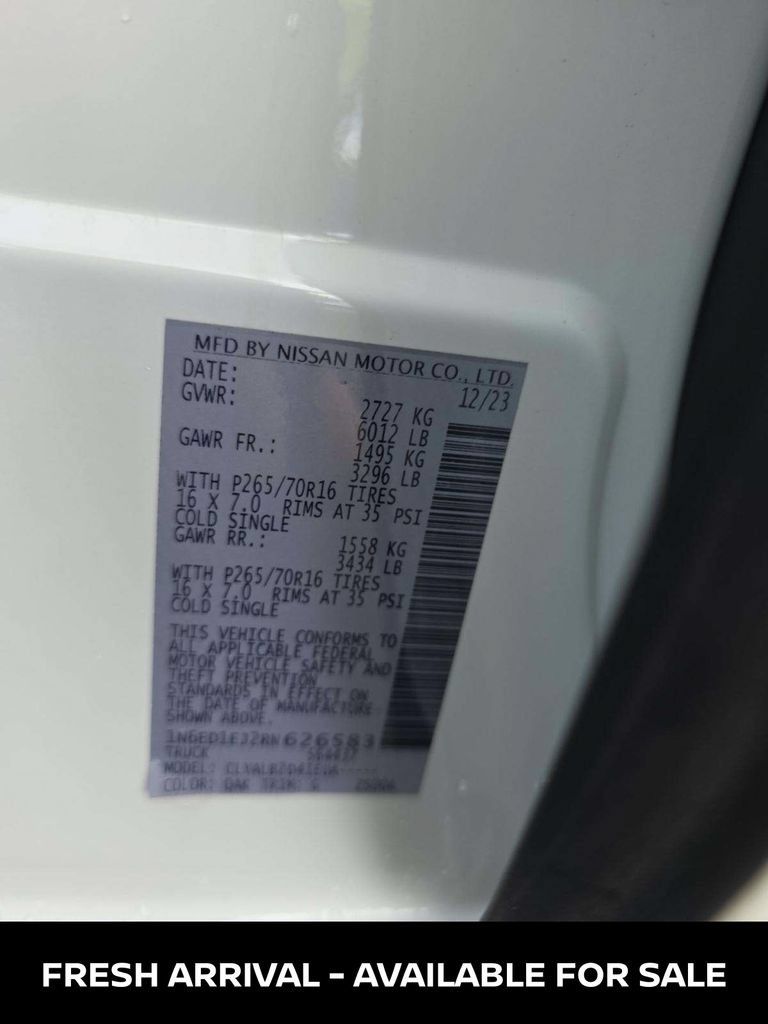 Used 2024 Nissan Frontier SV RWD image 16