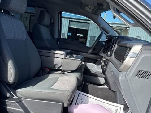 Used 2024 Ford F350 XLT image 12