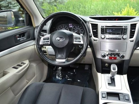 Used 2012 Subaru Outback 2.5i Premium w/ All-Weather Pkg image 21