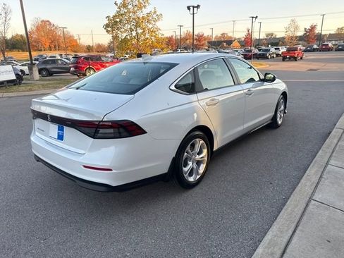 New 2025 Honda Accord LX image 4