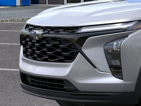 New 2026 Chevrolet Trax LT w/ Sunroof Package FWD image 13