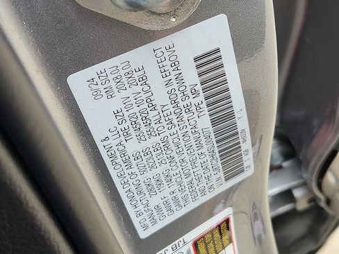 Used 2025 Acura RDX A-Spec image 28