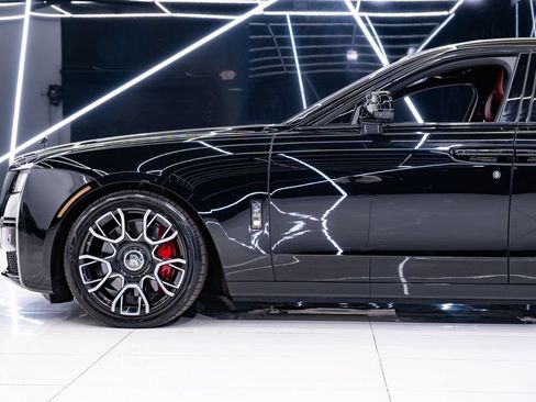 Used 2022 Rolls-Royce Ghost Black Badge AWD/4WD image 14