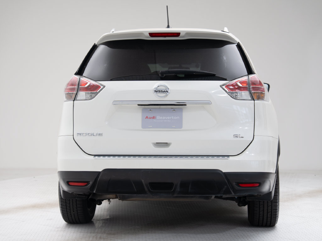Used 2016 Nissan Rogue SL w/ SL Premium Package FWD image 30
