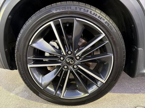 Certified 2023 INFINITI QX55 Luxe w/ Cargo Package image 8