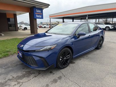 Used 2025 Toyota Camry SE