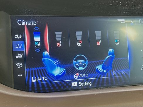 Used 2020 Lexus LS 500 image 26