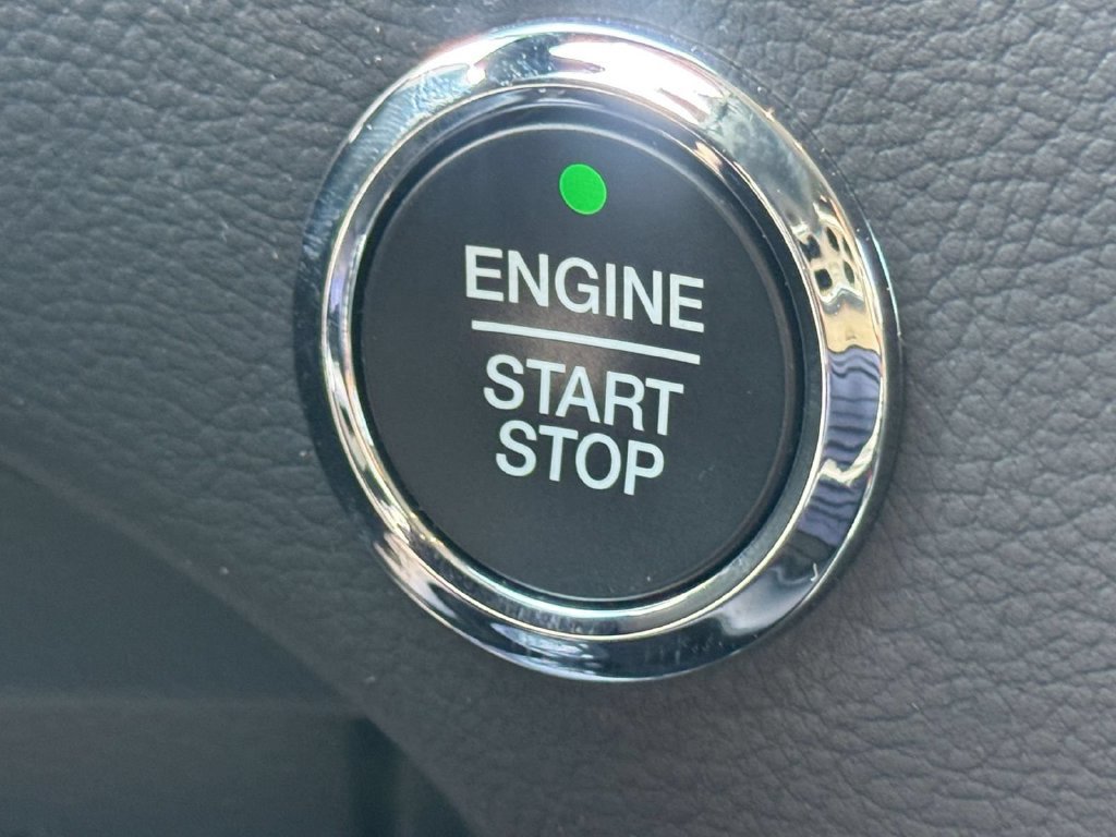 Used 2024 Ford Edge SEL w/ Convenience Package AWD/4WD image 22