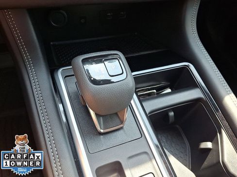 Used 2023 Nissan Pathfinder Platinum AWD/4WD image 19