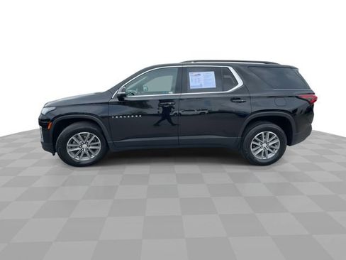 Certified 2023 Chevrolet Traverse LT FWD image 5