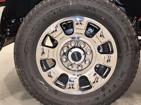 New 2026 Ford F350 King Ranch w/ Chrome Package image 38