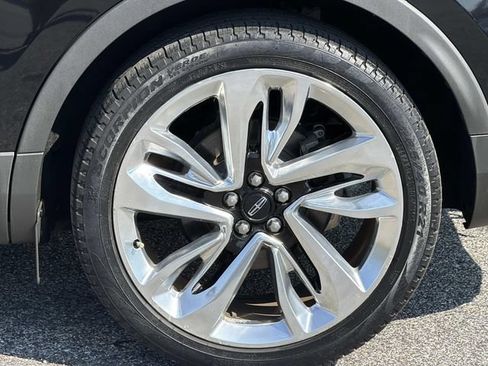 Used 2016 Lincoln MKX Reserve w/ Luxury Package FWD image 15