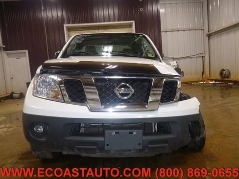 Used 2015 Nissan Frontier S image 6