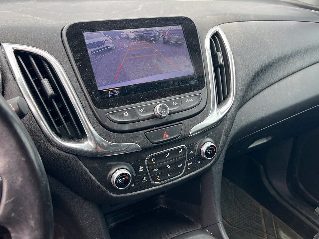 Used 2019 Chevrolet Equinox LT AWD/4WD image 21