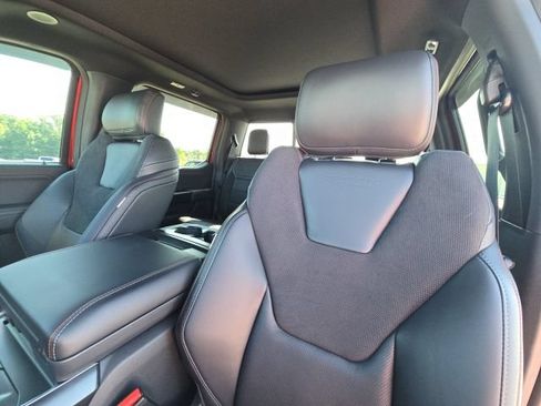 Used 2025 Ford F150 Raptor AWD/4WD image 23