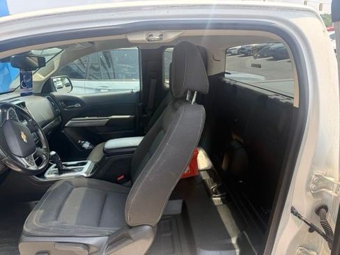 Used 2021 Chevrolet Colorado LT w/ Fleet Safety Package RWD image 11