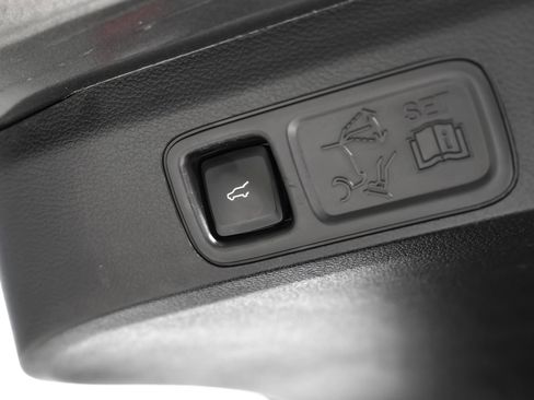 Used 2019 Ford Expedition Limited w/ Cargo Package image 68