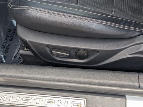 Used 2020 Ford Mustang Premium RWD image 20