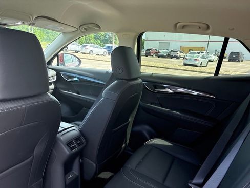 Used 2023 Buick Envision Essence FWD image 18