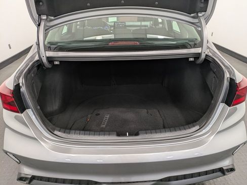 Used 2023 Kia Forte LXS w/ LXS Technology Package image 24