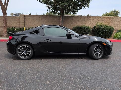 Used 2020 Subaru BRZ Limited RWD image 9