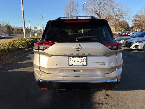 New 2026 Nissan Rogue Platinum w/ Platinum Premium Package image 6
