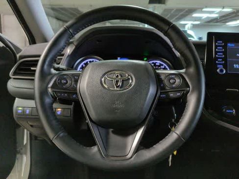 Used 2024 Toyota Camry SE FWD image 22