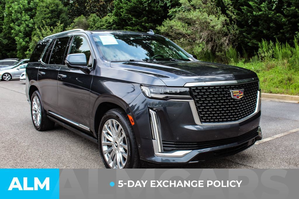 Used 2021 Cadillac Escalade Premium Luxury w/ Driver Assist Tech Package AWD/4WD image 3