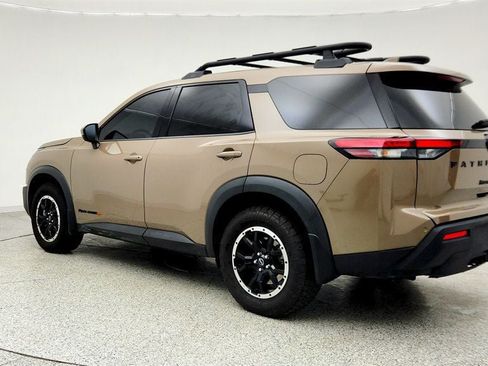 Used 2024 Nissan Pathfinder Rock Creek AWD/4WD image 7