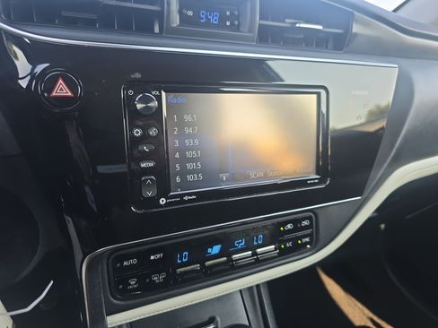 Used 2017 Toyota Corolla iM w/ Carpet Mat Package FWD image 20