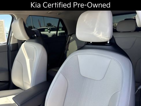 Certified 2025 Kia Niro EX Touring FWD image 19