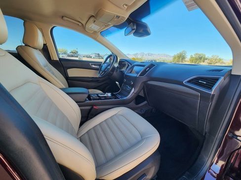 Used 2020 Ford Edge SEL w/ Convenience Package image 18
