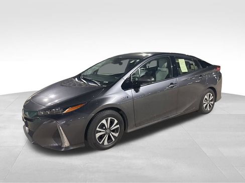 Used 2019 Toyota Prius Prime Premium image 8