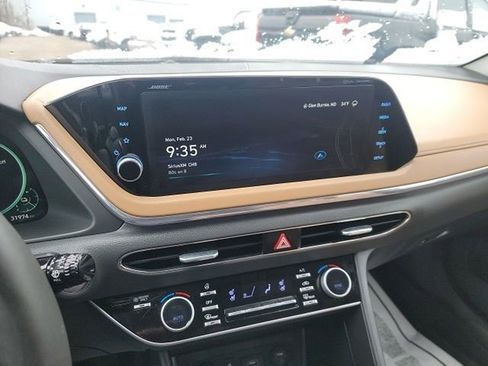 Used 2023 Hyundai Sonata Limited image 11