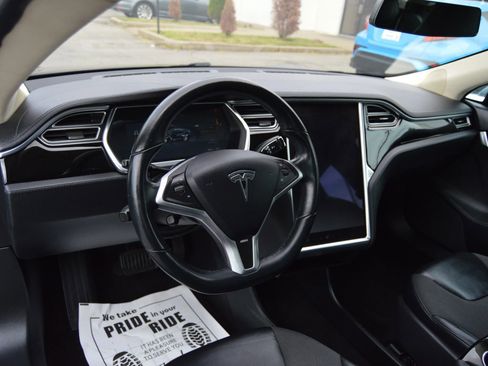 Used 2013 Tesla Model S RWD image 9