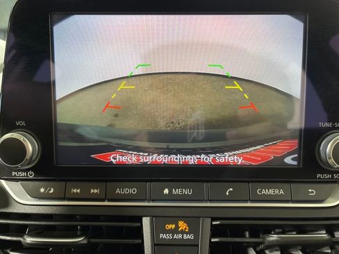 Used 2024 Nissan Altima 2.5 SV image 21