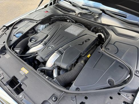 Used 2017 Mercedes-Benz S 550 4MATIC Sedan image 47