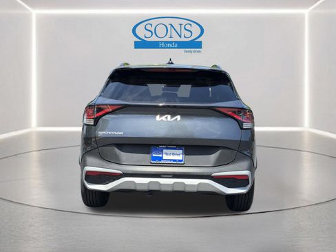 Used 2025 Kia Sportage EX w/ Premium Package FWD image 24
