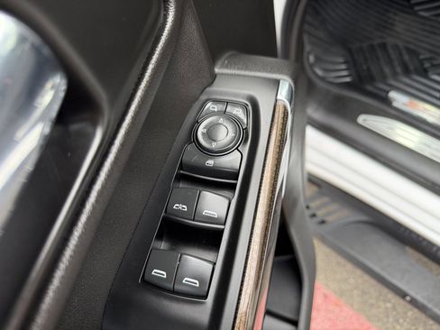 Used 2021 Chevrolet Silverado 1500 LT Trail Boss w/ LPO, Dark Essentials Package image 13