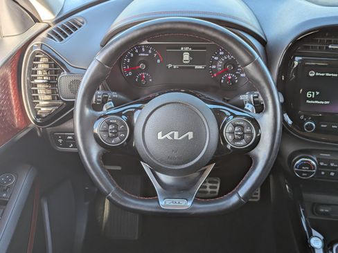 Certified 2022 Kia Soul Turbo image 16