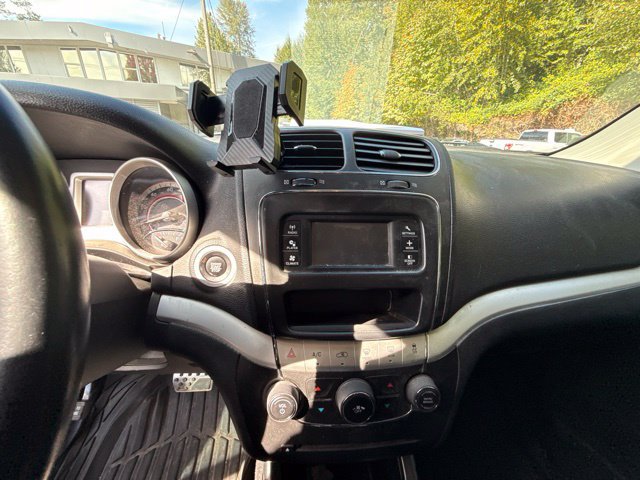 Used 2017 Dodge Journey SE AWD/4WD image 16