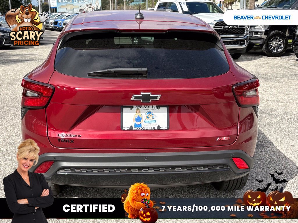 Used 2025 Chevrolet Trax RS w/ Sunroof Package FWD image 6