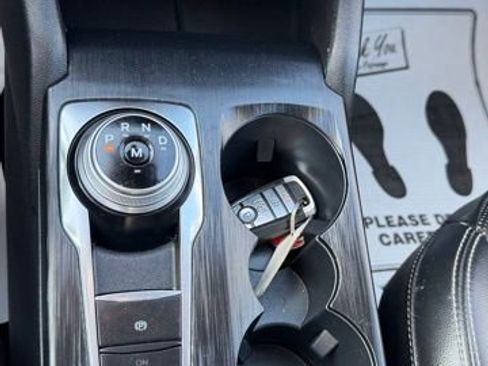 Used 2020 Ford Escape SEL image 21