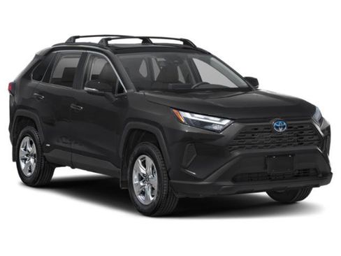 Certified 2023 Toyota RAV4 XLE Premium AWD/4WD image 6