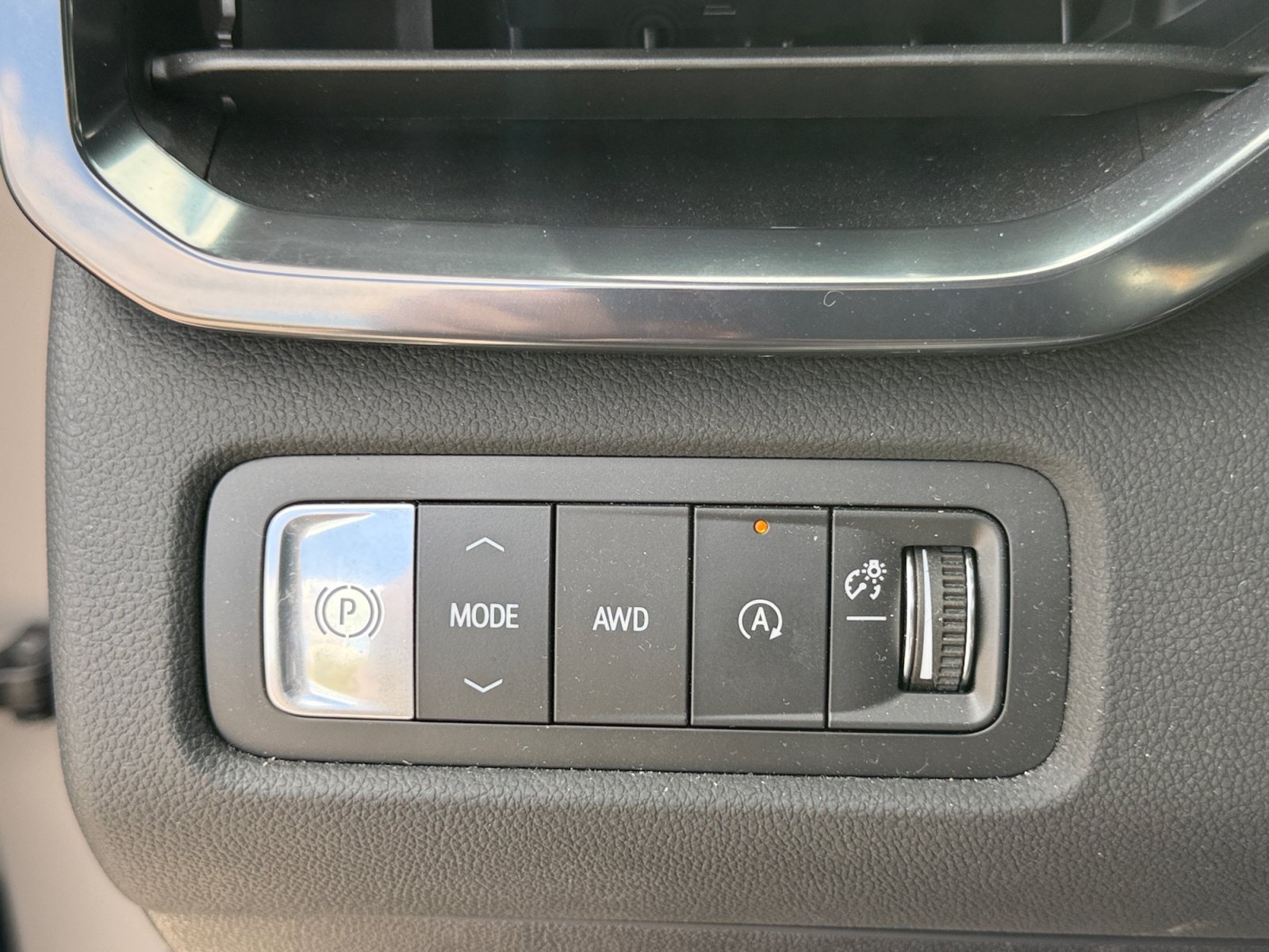 Used 2026 GMC Acadia AT4 w/ Luxury Package AWD/4WD image 20
