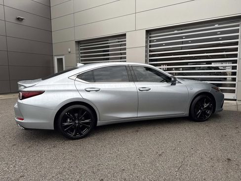 Used 2023 Lexus ES 350 F Sport w/ Accessory Package (Z2) image 6